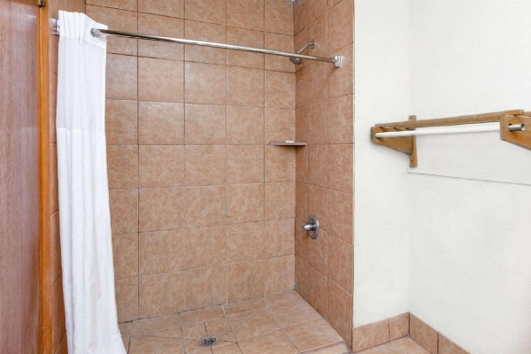 Days Inn by Wyndham Arcadia image 17